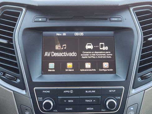 Used 2017 Hyundai Santa Fe Sport image 17