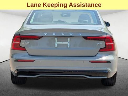 Used 2024 Volvo S60 B5 Core FWD image 6