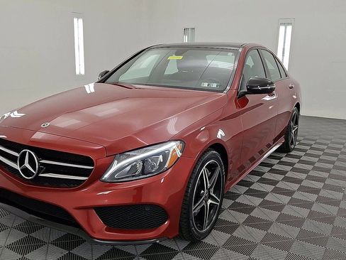 Used 2018 Mercedes-Benz C 300 4MATIC Sedan image 8