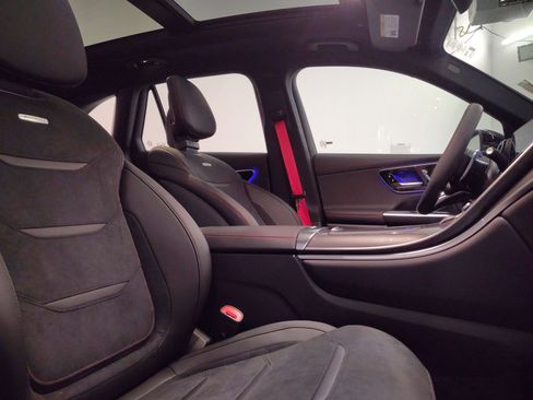 New 2026 Mercedes-Benz GLC 43 AMG 4MATIC image 31