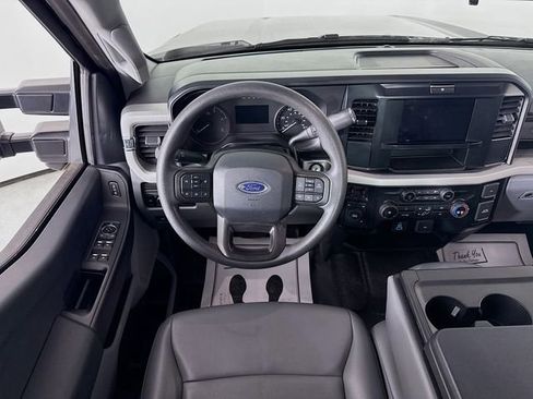 Used 2025 Ford F350 XL w/ 360-Degree Camera Package image 20