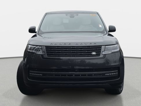 New 2026 Land Rover Range Rover SE image 2