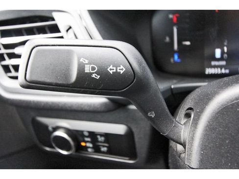 Used 2025 Ford Escape ST-Line FWD image 16