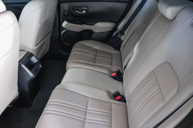 Used 2024 Honda HR-V EX-L image 18