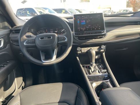 New 2026 Jeep Compass Limited image 17