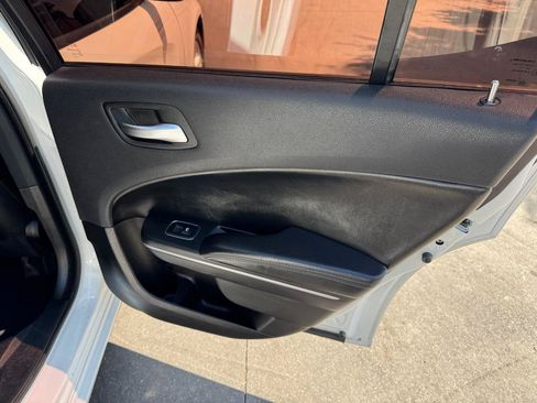 Used 2020 Dodge Charger SXT w/ Leather Interior Group RWD image 20