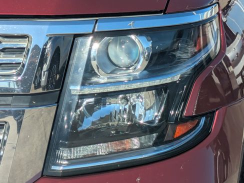 Used 2019 Chevrolet Tahoe LS w/ All-Season Package image 10