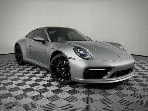 Certified 2023 Porsche 911 Carrera image 6