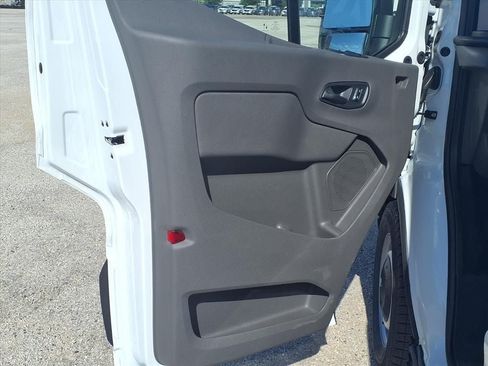 New 2026 Ford Transit 250 148 Medium Roof RWD image 27