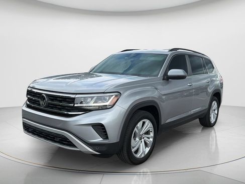 Certified 2023 Volkswagen Atlas SE FWD image 1
