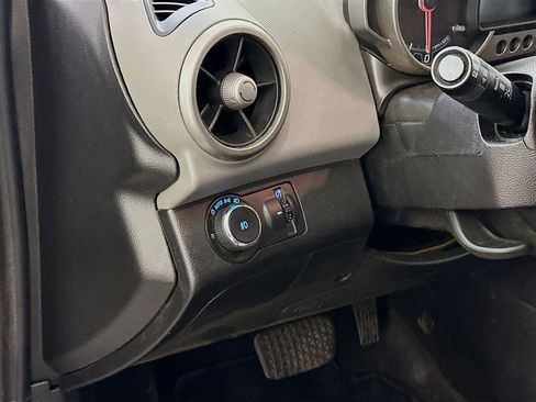 Used 2015 Chevrolet Sonic LTZ image 17