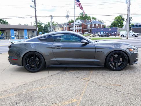 Used 2016 Ford Mustang GT Premium w/ GT Performance Package RWD image 6