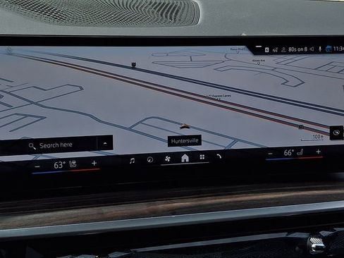 Used 2025 BMW X5 xDrive40i w/ Parking Assistance Package image 17