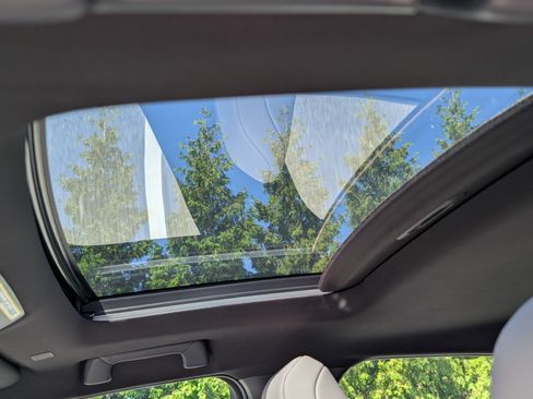 Used 2025 Lexus UX 300h AWD w/ Accessory Package (Z1) image 19