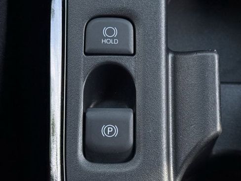 Used 2025 Toyota Corolla SE FWD image 23