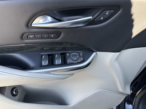 Used 2022 Cadillac XT4 Premium Luxury w/ Safety Alert Package image 20