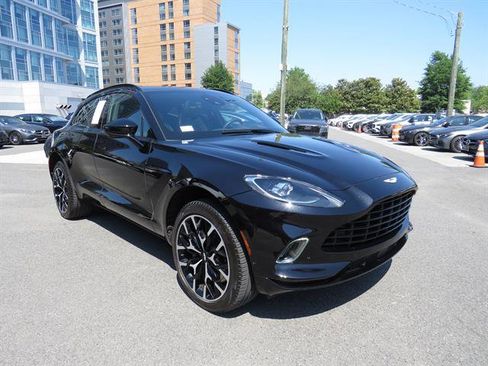 Used 2022 Aston Martin DBX AWD/4WD image 5