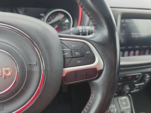 Used 2019 Jeep Compass Trailhawk AWD/4WD image 21