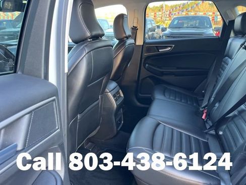 Used 2023 Ford Edge SEL AWD/4WD image 11