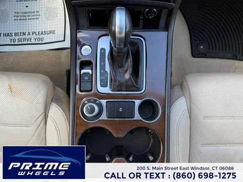 Used 2016 Volkswagen Touareg Lux image 20