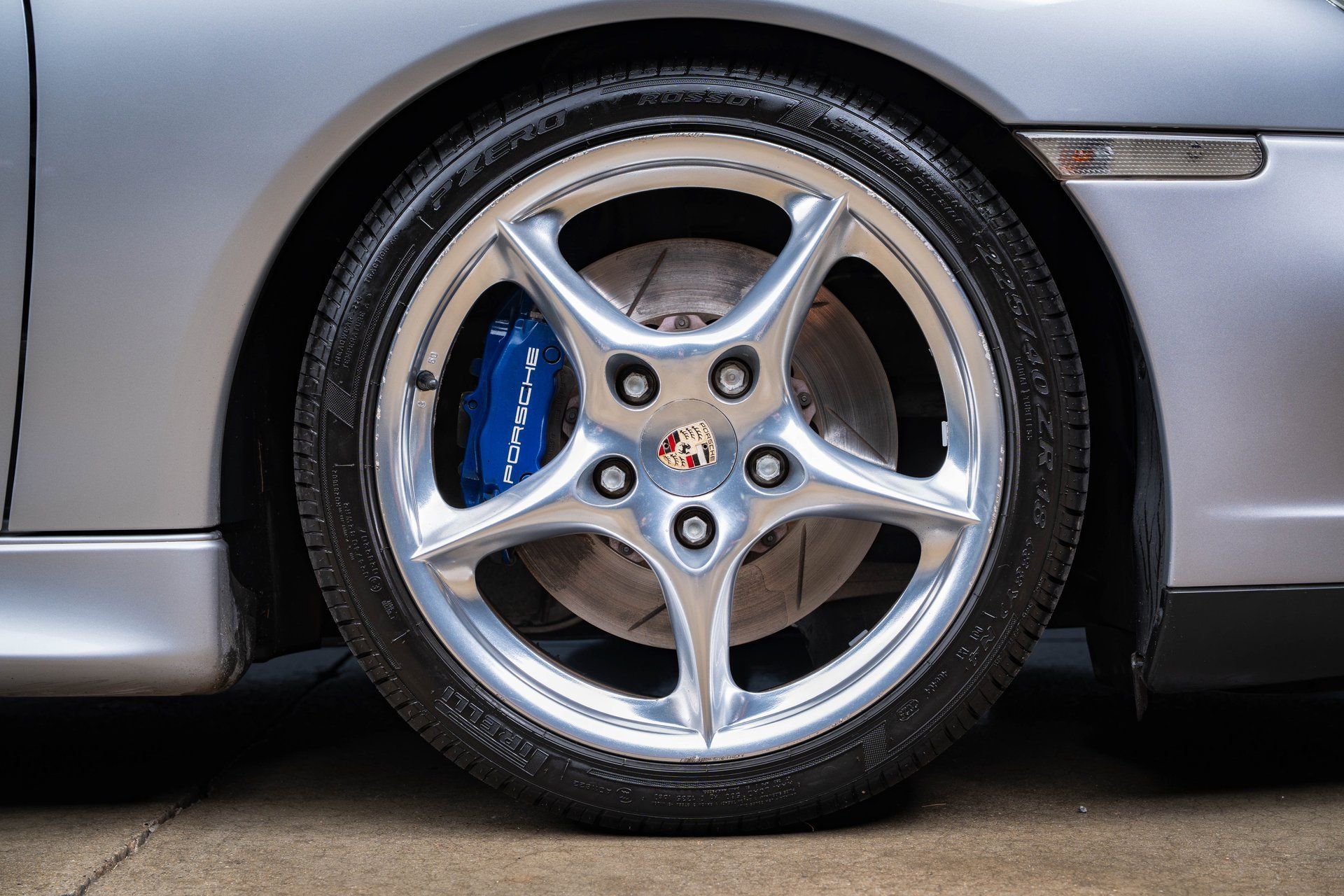 Used 2004 Porsche 911 40th Anniversary RWD image 36