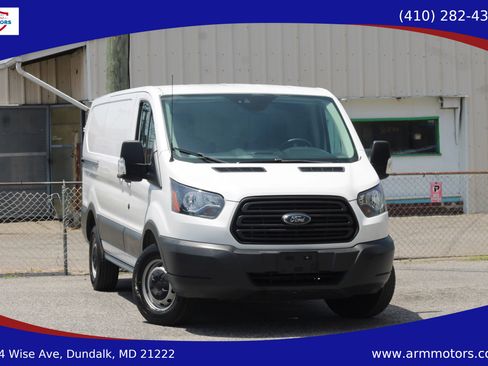 Used 2018 Ford Transit 250 130 Low Roof RWD image 1