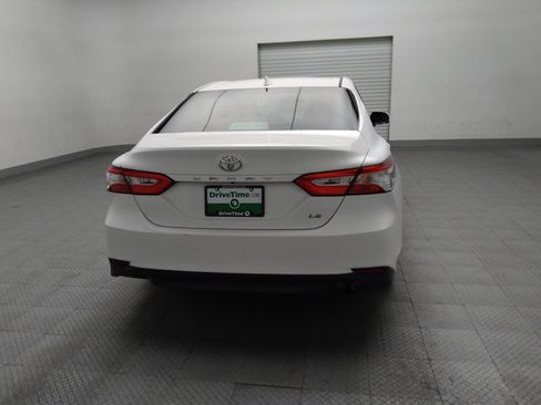 Used 2020 Toyota Camry LE image 7