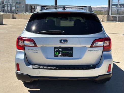 Used 2016 Subaru Outback 2.5i Premium AWD/4WD image 7