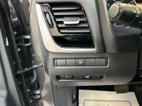 Certified 2022 Nissan Rogue SL w/ SL Premium Package image 24