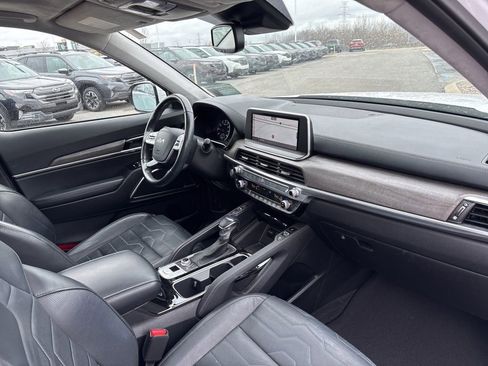 Certified 2022 Kia Telluride SX w/ SX Prestige Package image 8