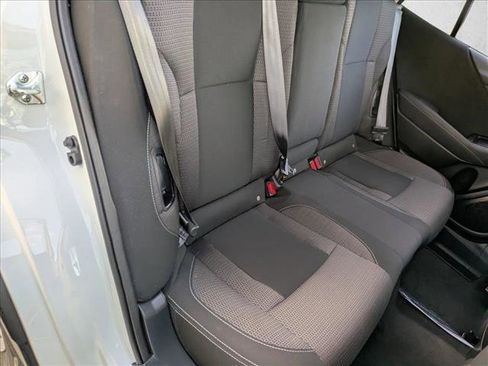 Used 2024 Subaru Outback Premium image 18