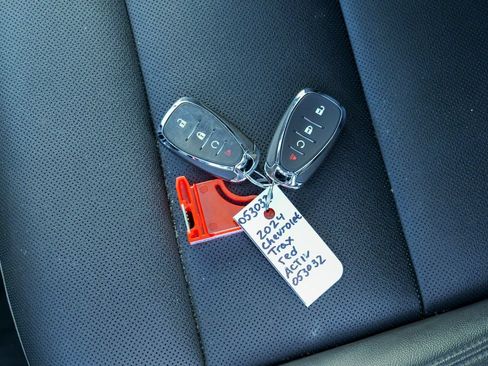 Used 2024 Chevrolet Trax ACTIV w/ Sunroof Package FWD image 55