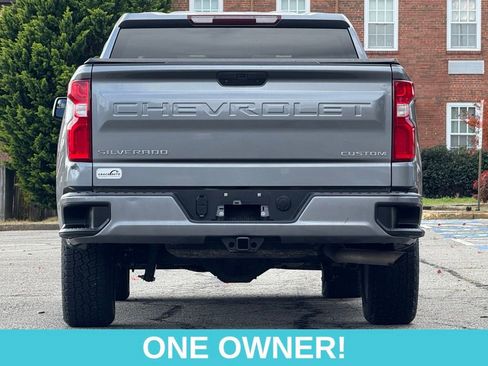 Used 2022 Chevrolet Silverado 1500 Custom w/ Safety Confidence Package image 7
