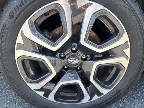 Certified 2023 Subaru Ascent Touring AWD/4WD image 29