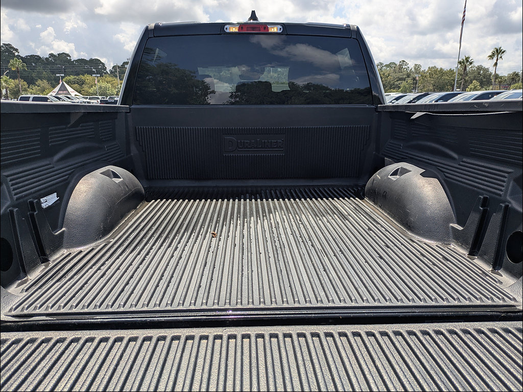 Used 2024 RAM 1500 Laramie AWD/4WD image 12
