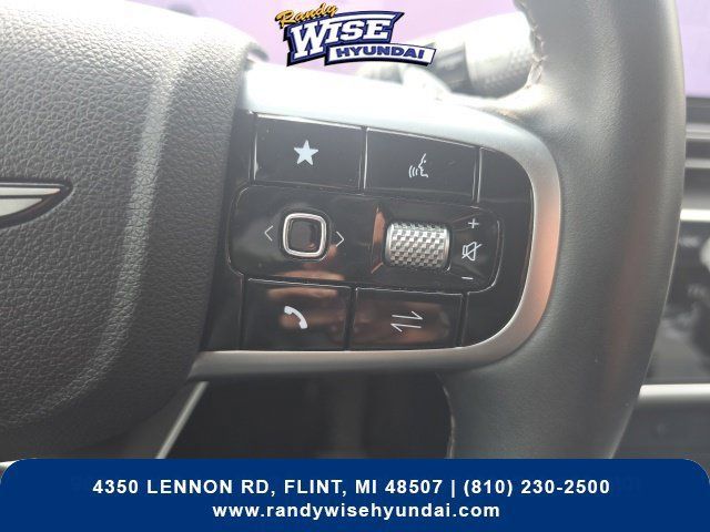 Used 2025 Genesis GV80 2.5T Standard AWD/4WD image 19