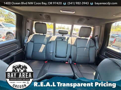 New 2026 RAM 2500 Laramie AWD/4WD image 17