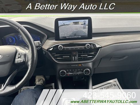 Used 2020 Ford Escape Titanium AWD/4WD image 10