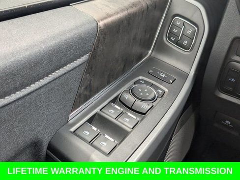 Used 2024 Ford F250 Lariat w/ Lariat Ultimate Package AWD/4WD image 25