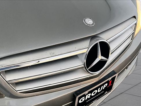 Used 2011 Mercedes-Benz C 300 4MATIC Sedan image 29