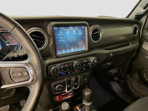 Used 2023 Jeep Wrangler Unlimited Rubicon 4xe w/ Cold Weather Group AWD/4WD image 26