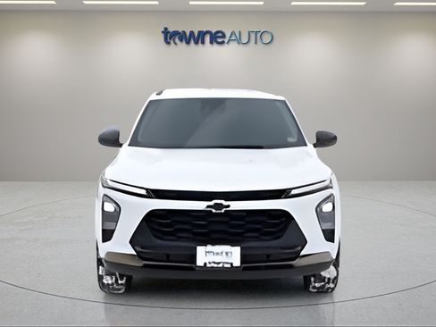 Used 2024 Chevrolet Trax ACTIV w/ Driver Confidence Package FWD image 8