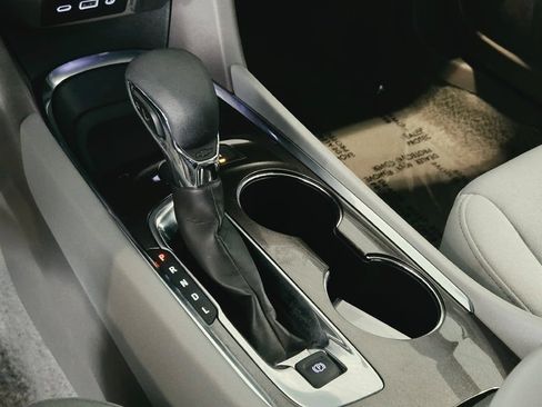 Certified 2025 Chevrolet Malibu LT FWD image 28