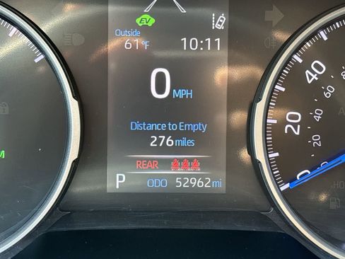 Used 2020 Toyota RAV4 XLE w/ Convenience Package AWD/4WD image 15