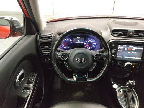 Used 2019 Kia Soul ! w/ Technology Package FWD image 22
