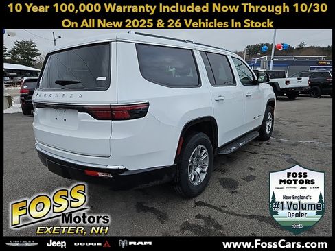 New 2024 Jeep Wagoneer Base w/ HD Trailer Tow Package image 7