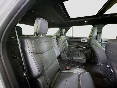 Used 2021 Ford Explorer ST w/ Equipment Group 401A image 30