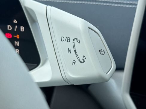 Used 2023 Volkswagen ID.4 Pro S RWD image 38