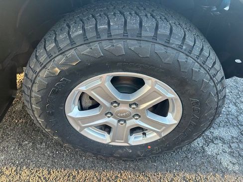 Certified 2020 Jeep Wrangler Unlimited Sport S image 29