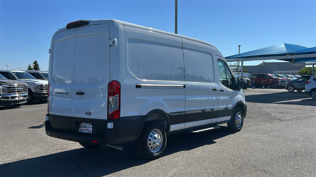 New 2026 Ford Transit 250 148 Medium Roof RWD image 3